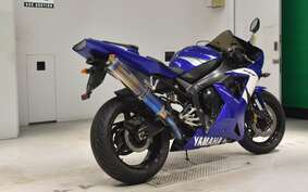 YAMAHA YZF-R1 2002 RN09