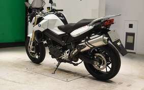 BMW F800R 2016 0B04