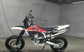 HUSQVARNA SM250R 不明