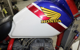 HONDA FTR223 MC34