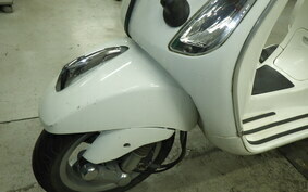 VESPA LX125IE M681