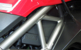 APRILIA CAPONORD 1200 2014