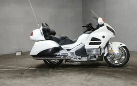 HONDA GL 1800 GOLD WING 2014 SC68