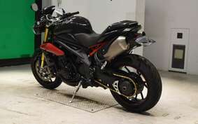 TRIUMPH SPEED TRIPLE R 2015 PN135G