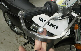 SUZUKI TS185