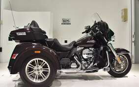 HARLEY FLHTCUTG TRIKE 2014