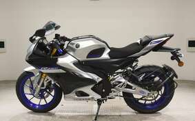 YAMAHA YZF-R15M RG67