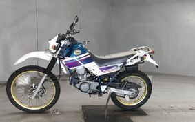 YAMAHA SEROW 225 W 4JG