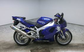 YAMAHA YZF-R1 1998 RN01