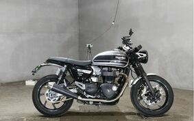 TRIUMPH SPEED TWIN 2019 DAD85