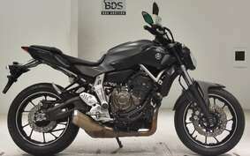 YAMAHA MT-07 2017 RM07J