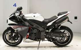 YAMAHA YZF-R1 2013