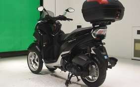 YAMAHA TRICITY 125 SE82J