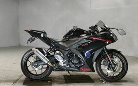 YAMAHA YZF-R25 RG10J