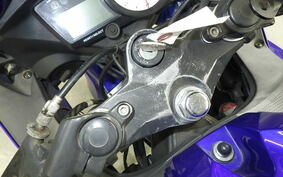 YAMAHA YZF-R125