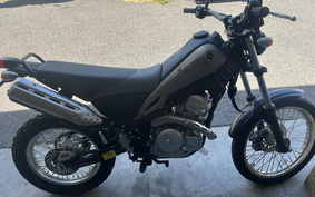 YAMAHA TRICKER DG16J