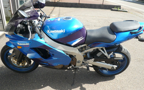 KAWASAKI ZX900R NINJA 2000 ZX900E