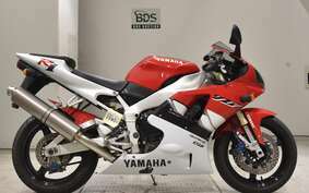 YAMAHA YZF-R1 2000 RN01