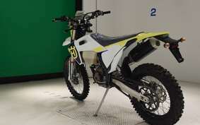 HUSQVARNA FE250