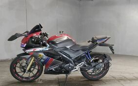 YAMAHA YZF-R15 RG52