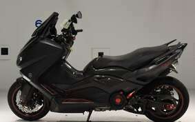 YAMAHA T-MAX 530 2013 SJ09