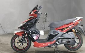 KYMCO SUPER 8 不明