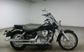 YAMAHA DRAGSTAR 250 2000 VG02J