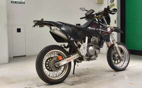 SUZUKI DR250 R-S SJ45A