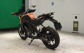 KTM 200 DUKE JUC40