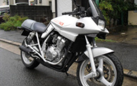 SUZUKI GSX250S KATANA GJ76A