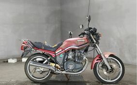 YAMAHA XS250 17E