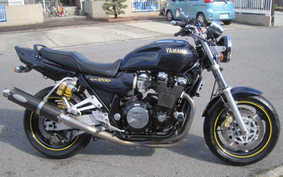 YAMAHA XJR1200 2002 4KG