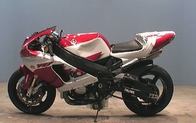 YAMAHA YZF-R7 2000 RM01