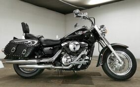 KAWASAKI VULCAN 1500 CLASSIC 2003 VNT50J