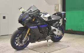 YAMAHA YZF-R1 M 2023 RN65J