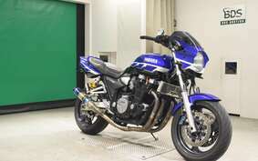 YAMAHA XJR1300 2000 RP03J