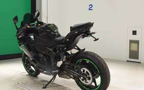 KAWASAKI ZX-25R ZX250E