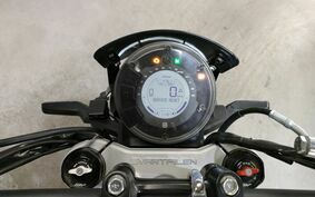 HUSQVARNA  スヴァルトピレン401 2021 JUJ4