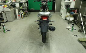 YAMAHA YBR125