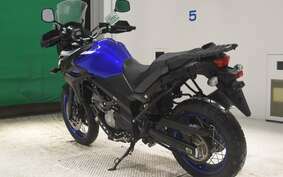 SUZUKI DL650 ( V-Strom 650 ) XT 2023 C733M