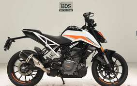 KTM 390 DUKE 2023