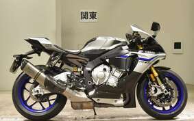 YAMAHA YZF-R1 M 2015 RN40