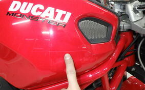 DUCATI MONSTER 696 2010 M500A