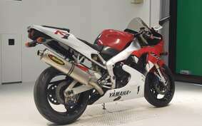 YAMAHA YZF-R1 1999