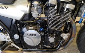 YAMAHA XJR1200 1997 4KG