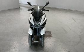 YAMAHA TRICITY 125 SE82J