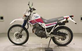 YAMAHA SEROW 225 W 4JG