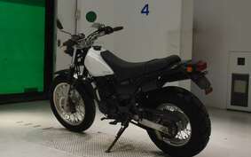 YAMAHA TW225 DG09J