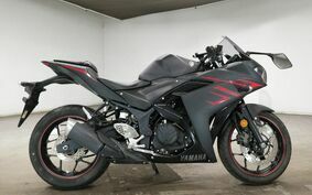 YAMAHA YZF-R25 RG10J