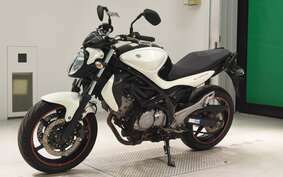 SUZUKI GLADIUS 2012 VK58A